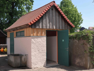 Toilettenhäuschen Friedhof Petersgmünd